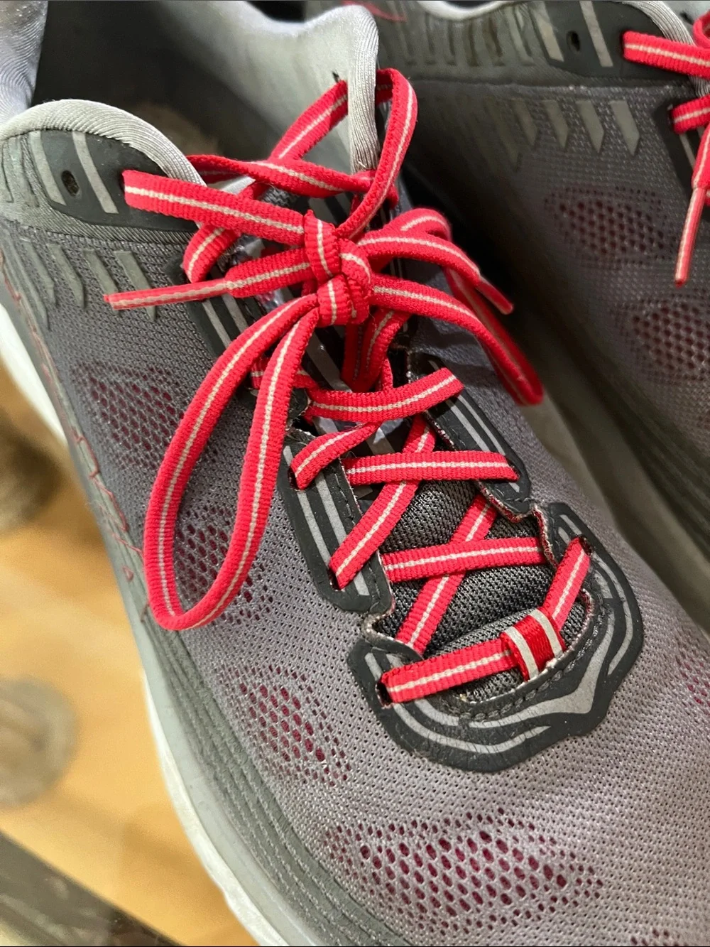 Hoka Men's Gray Athletic Swim Shoes with Red Accents
